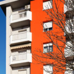 Detrazione fiscale del 110%  –  Iniziati i lavori per il risanamento delle facciate e realizzazione dell’isolamento termico del condominio Maiorca 1 a Pordenone